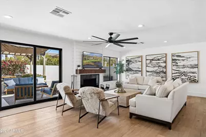 8655 N Farview Drive, Scottsdale, AZ 85258 - Photo 9