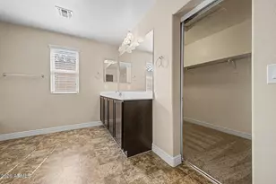 7829 W Pike Pl, Phoenix, AZ 85035 - Photo 17