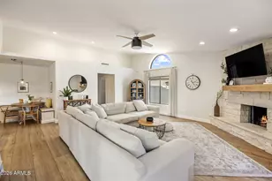 727 E Kings Ave, Phoenix, AZ 85022 - Photo 9