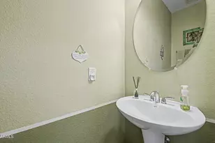 18251 W Stinson Dr, Surprise, AZ 85374 - Photo 19