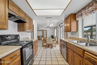 2025 E Pegasus Drive, Tempe, AZ 85283 - Photo 11