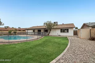 2025 E Pegasus Dr, Tempe, AZ 85283 - Photo 23