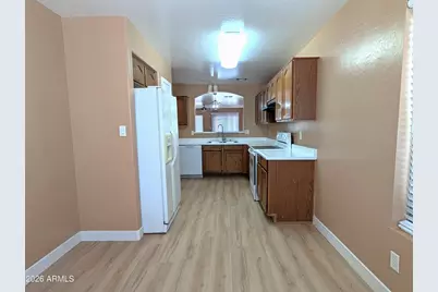 13216 W Mauna Loa Lane, Surprise, AZ 85379 - Photo 5