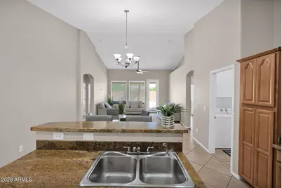3570 E Coconino Way, Gilbert, AZ 85298 - Photo 9