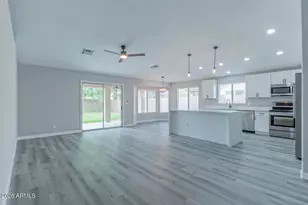 2881 E Morgan Dr, Gilbert, AZ 85295 - Photo 3