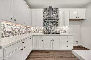 14338 W Redfield Rd, Surprise, AZ 85379 - Photo 13