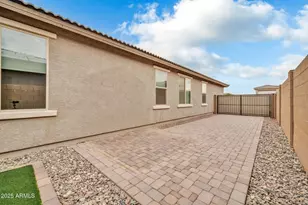 14338 W Redfield Rd, Surprise, AZ 85379 - Photo 43