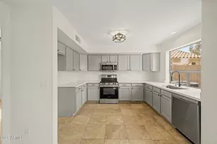 770 E Lovegrass Dr, San Tan Valley, AZ 85143 - Photo 21