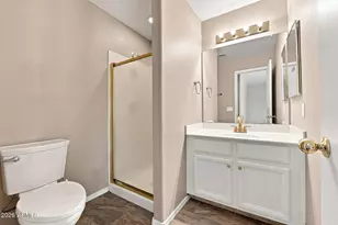 181 S Tiago Dr, Gilbert, AZ 85233 - Photo 15