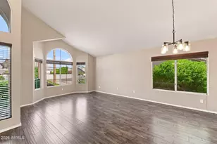 181 S Tiago Dr, Gilbert, AZ 85233 - Photo 5