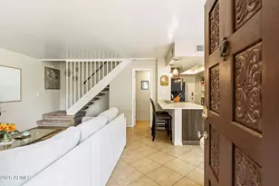 8805 S 48th St, Phoenix, AZ 85044 - Photo 3
