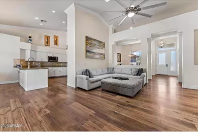 4637 W Misty Willow Lane, Glendale, AZ 85310 - Photo 5