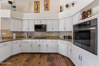 4637 W Misty Willow Lane, Glendale, AZ 85310 - Photo 9
