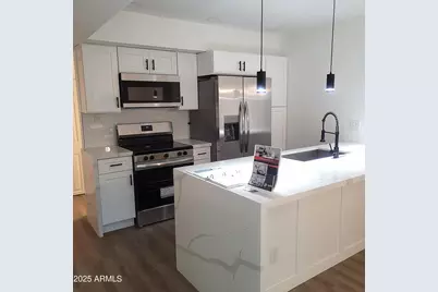 3416 N 44th Street #51, Phoenix, AZ 85018 - Photo 3