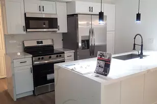 3416 N 44th St, Phoenix, AZ 85018 - Photo 3