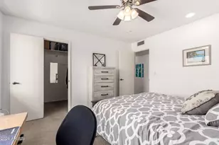 10864 W Santa Fe Dr, Sun City, AZ 85351 - Photo 19