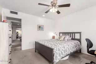 10864 W Santa Fe Dr, Sun City, AZ 85351 - Photo 21