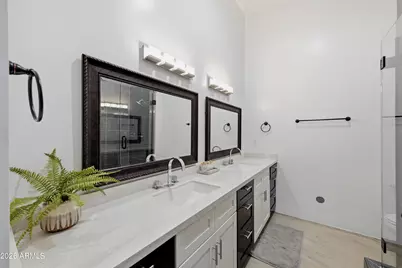 6444 E Oak Street, Scottsdale, AZ 85257 - Photo 31