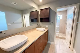 811 E Chilton Dr, Tempe, AZ 85283 - Photo 23
