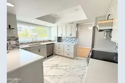 811 E Chilton Drive, Tempe, AZ 85283 - Photo 13