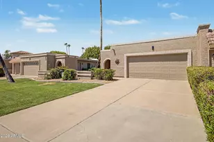 25244 S Berrybrook Dr, Sun Lakes, AZ 85248 - Photo 5