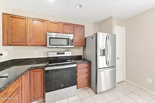 15548 W Acapulco Ln, Surprise, AZ 85379 - Photo 9