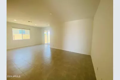 5531 S 23rd Drive, Phoenix, AZ 85041 - Photo 5