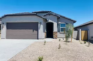 5531 S 23rd Dr, Phoenix, AZ 85041 - Photo 1