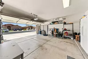 6186 W Wikieup Ln, Glendale, AZ 85308 - Photo 33