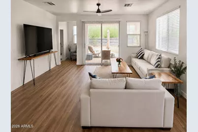 2334 E Levi Drive, Phoenix, AZ 85040 - Photo 5
