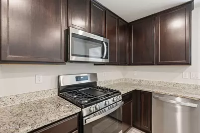 3921 S 82nd Drive, Phoenix, AZ 85043 - Photo 15