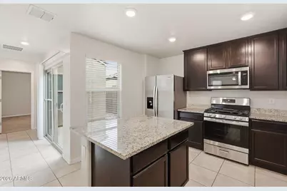 3921 S 82nd Drive, Phoenix, AZ 85043 - Photo 13