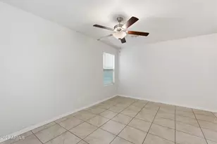 3921 S 82nd Dr, Phoenix, AZ 85043 - Photo 17