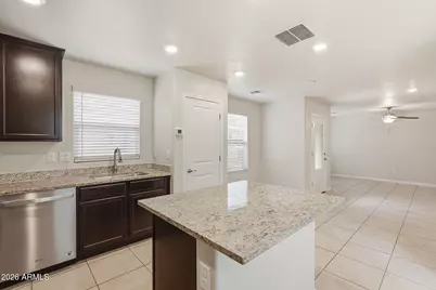 3921 S 82nd Drive, Phoenix, AZ 85043 - Photo 11