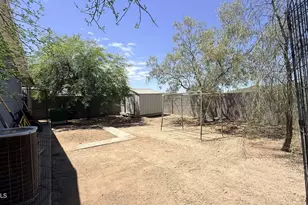 609 W Andrea Circle, Miami, AZ 85539 - Photo 11