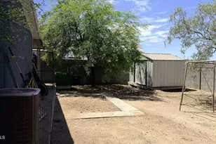 609 W Andrea Circle, Miami, AZ 85539 - Photo 13