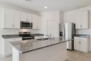5537 E Darwin Dr, San Tan Valley, AZ 85140 - Photo 3