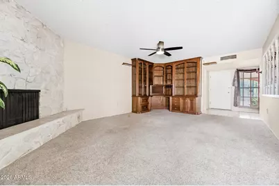 9810 W Lindgren Avenue, Sun City, AZ 85373 - Photo 11