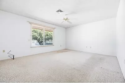 9810 W Lindgren Avenue, Sun City, AZ 85373 - Photo 21