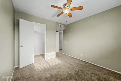 3626 N 37th Street #11, Phoenix, AZ 85018 - Photo 15