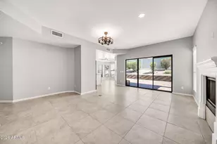 1536 E Meadow Ln, Phoenix, AZ 85022 - Photo 9