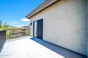 1536 E Meadow Ln, Phoenix, AZ 85022 - Photo 17