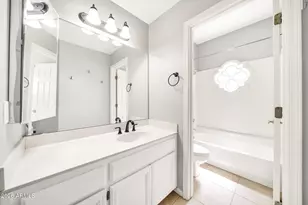 1536 E Meadow Ln, Phoenix, AZ 85022 - Photo 25