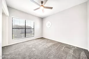 1536 E Meadow Ln, Phoenix, AZ 85022 - Photo 25
