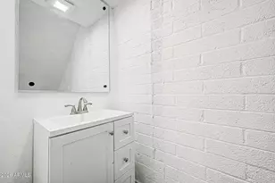 4634 E Southgate Ave, Phoenix, AZ 85040 - Photo 13