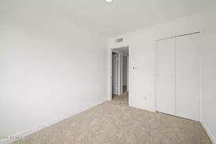 4634 E Southgate Ave, Phoenix, AZ 85040 - Photo 17