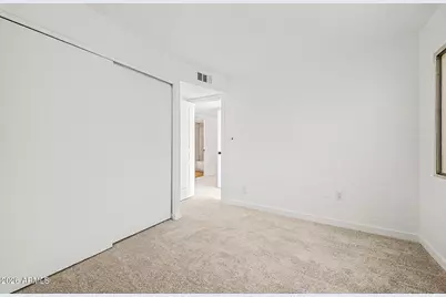 4634 E Southgate Avenue, Phoenix, AZ 85040 - Photo 21