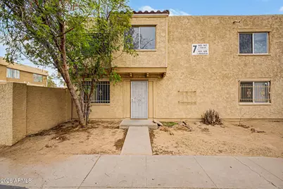 4634 E Southgate Avenue, Phoenix, AZ 85040 - Photo 1