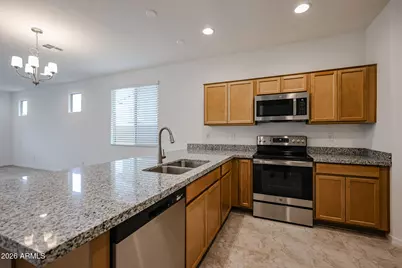 9011 W Georgia Avenue, Glendale, AZ 85305 - Photo 3