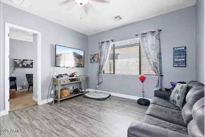 15737 W Wilshire Drive, Goodyear, AZ 85395 - Photo 23
